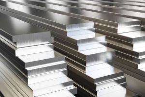 Piastra in alluminio ANTICORODAL lega 6082 Larga 80mm spessore 15mm Lunghezza 1000mm/100cm