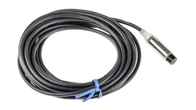Sensore induttivo Omron E2A-M12KN08-WB-B1