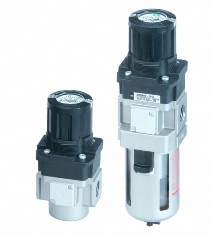 Regolatore di pressione con manometro integrato G 1/2 Smc ARG40-F04G1H
